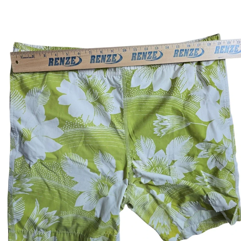 Tommy Bahama Relax Mens Lime Green Floral Hibiscus Swim Trunks Board Shorts‎ L